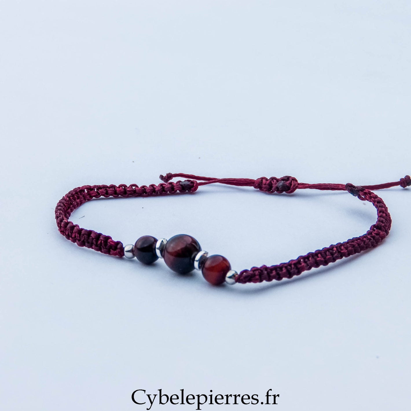 Bracelet Micro Macramé – Œil de Taureau (6 mm) | Force, Courage et Énergie