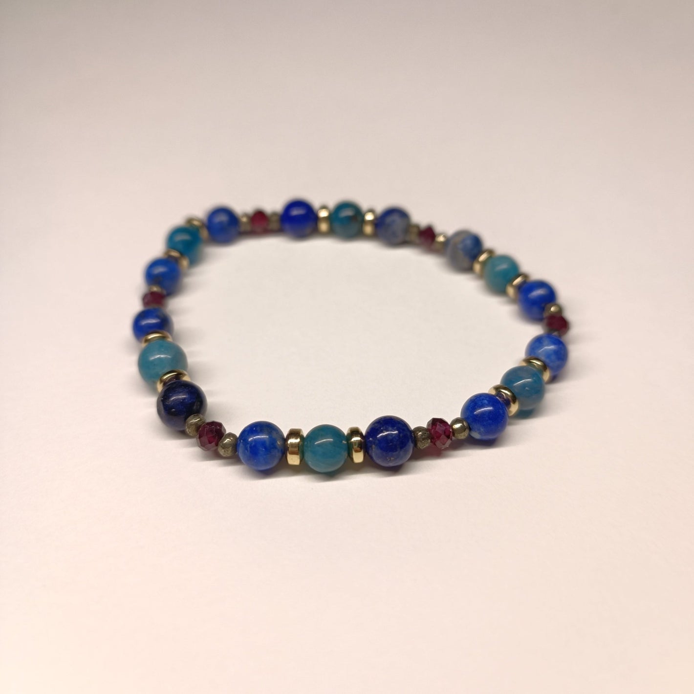 Bracelet Amour éternel - Lapis - lazuli, Pyrite, apatite bleue et Grenat (3 et 6 mm) - 18c - Cybele Pierres
