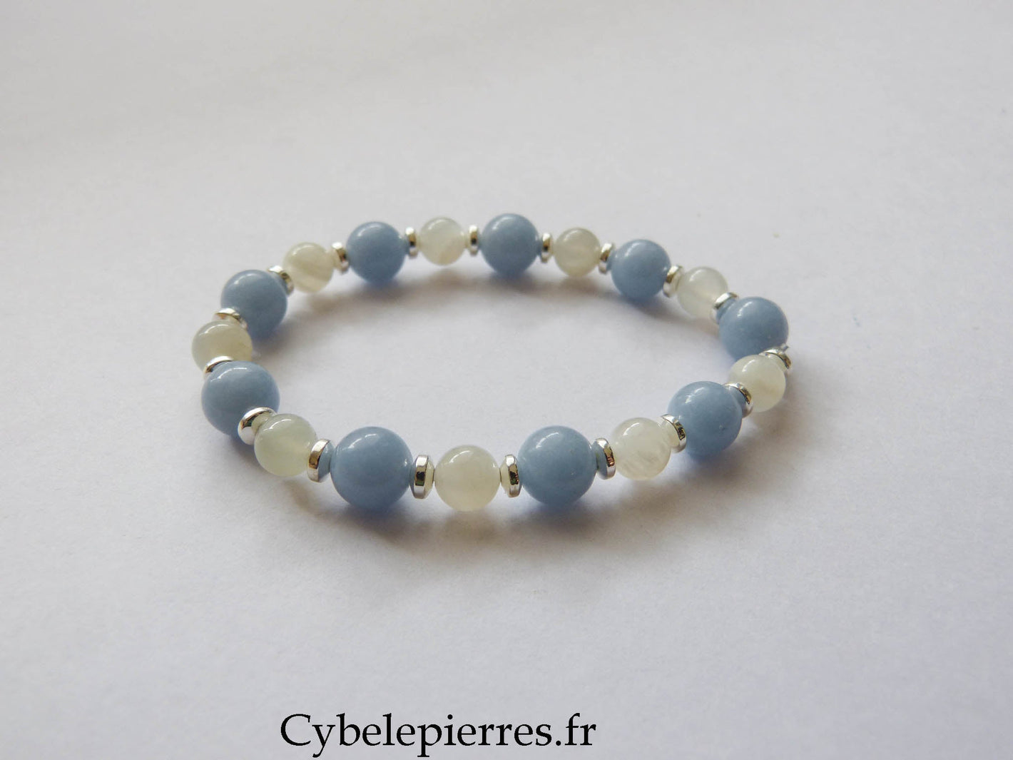 Bracelet Angélite & Pierre de Lune Blanche (8 & 6 mm) – 17 cm | Douceur & Intuition - Cybele Pierres