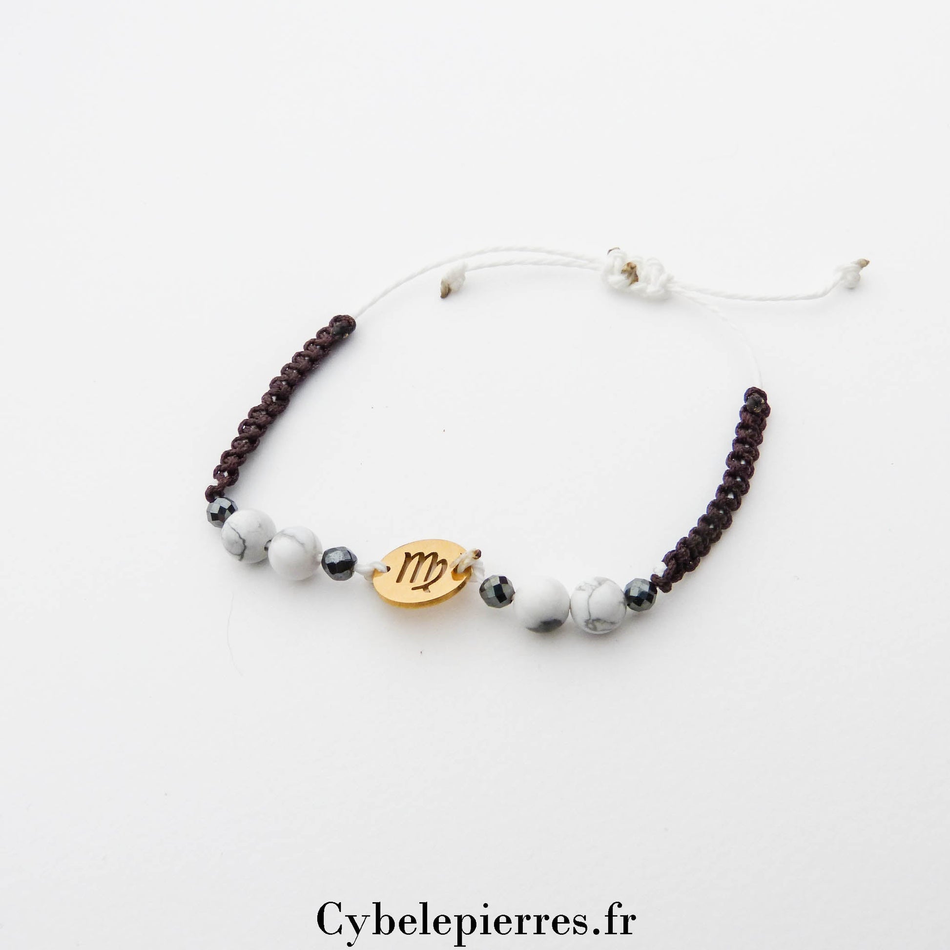 Bracelet Astrologie Vierge Howlite – Réglable, Breloque dorée - Cybele Pierres