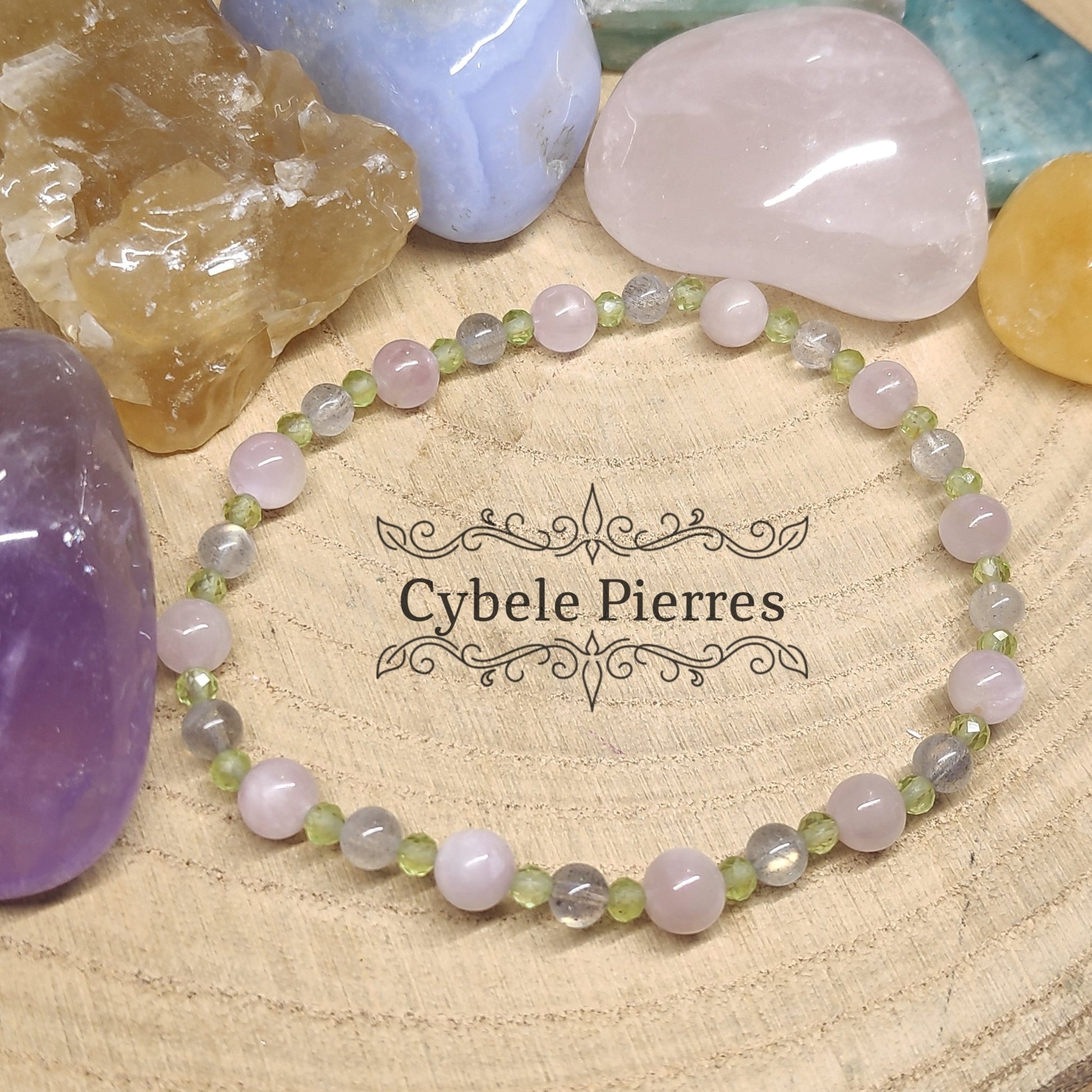 Bracelet Confidences - Péridot facetté, Kunzite et Labradorite (3. 4 et 6mm) - 18cm - Cybele Pierres