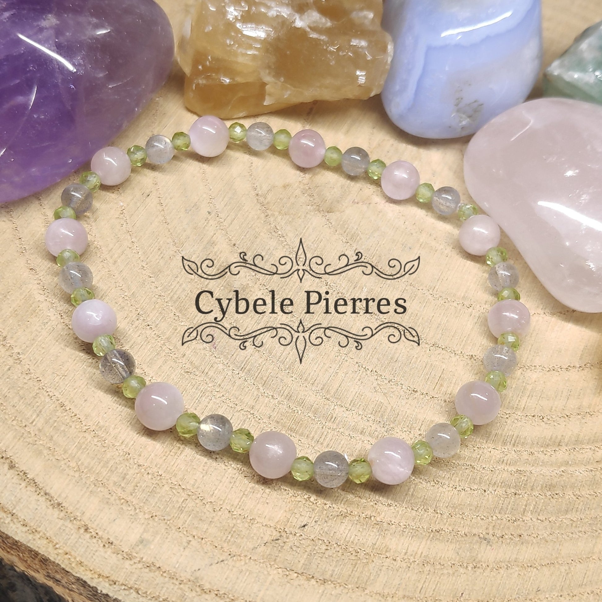 Bracelet Confidences - Péridot facetté, Kunzite et Labradorite (3. 4 et 6mm) - 18cm - Cybele Pierres