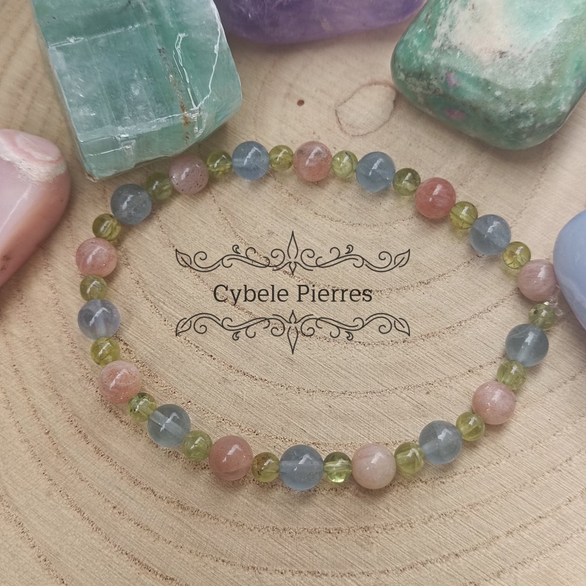 Bracelet Dynamisme et Abondance - Fluorite bleue, Pierre de Soleil et Péridot (4 et 6mm) - 19cm - Cybele Pierres