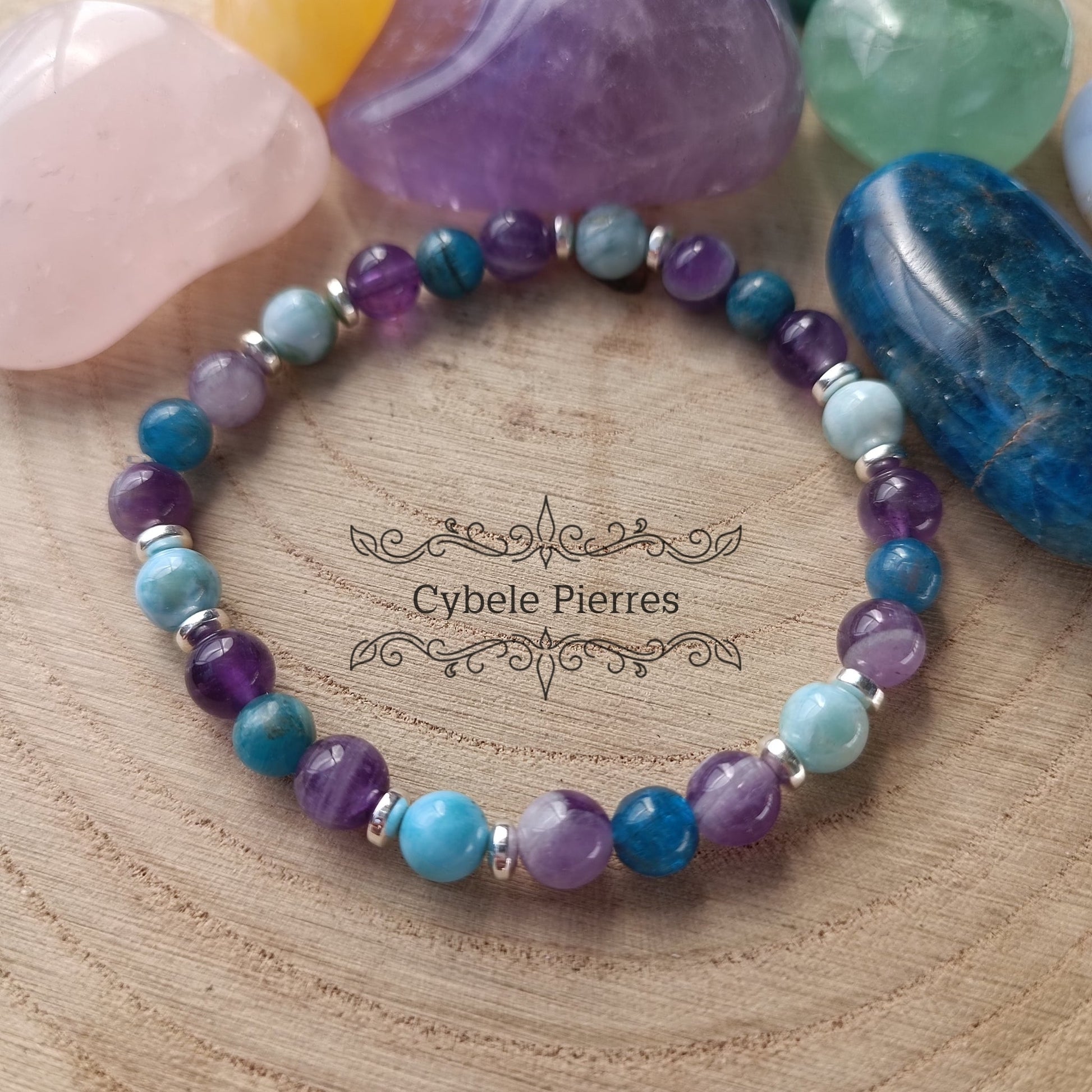 Bracelet Evasion d'été - Améthyste, Apatite bleue et Larimar (6mm) - 18cm - Cybele Pierres