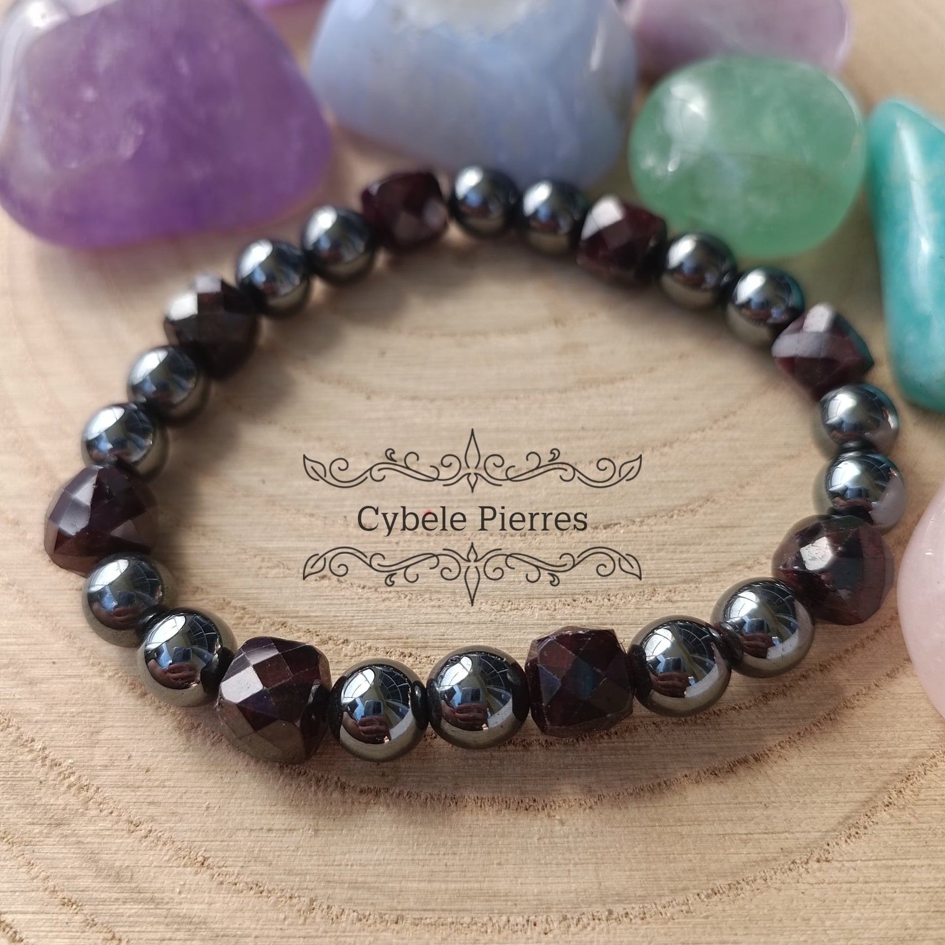 Bracelet Mystère et passion - Grenat & Hématite - (8 et 10mm) - 19cm - Cybele Pierres