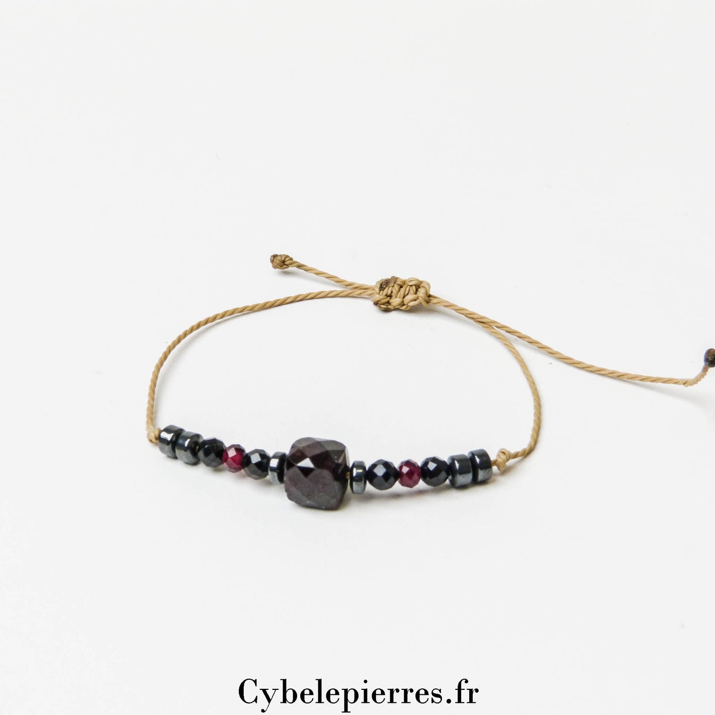 Bracelet Porte - bonheur réglable cordon - Spinelle et Grenat - Cybele Pierres