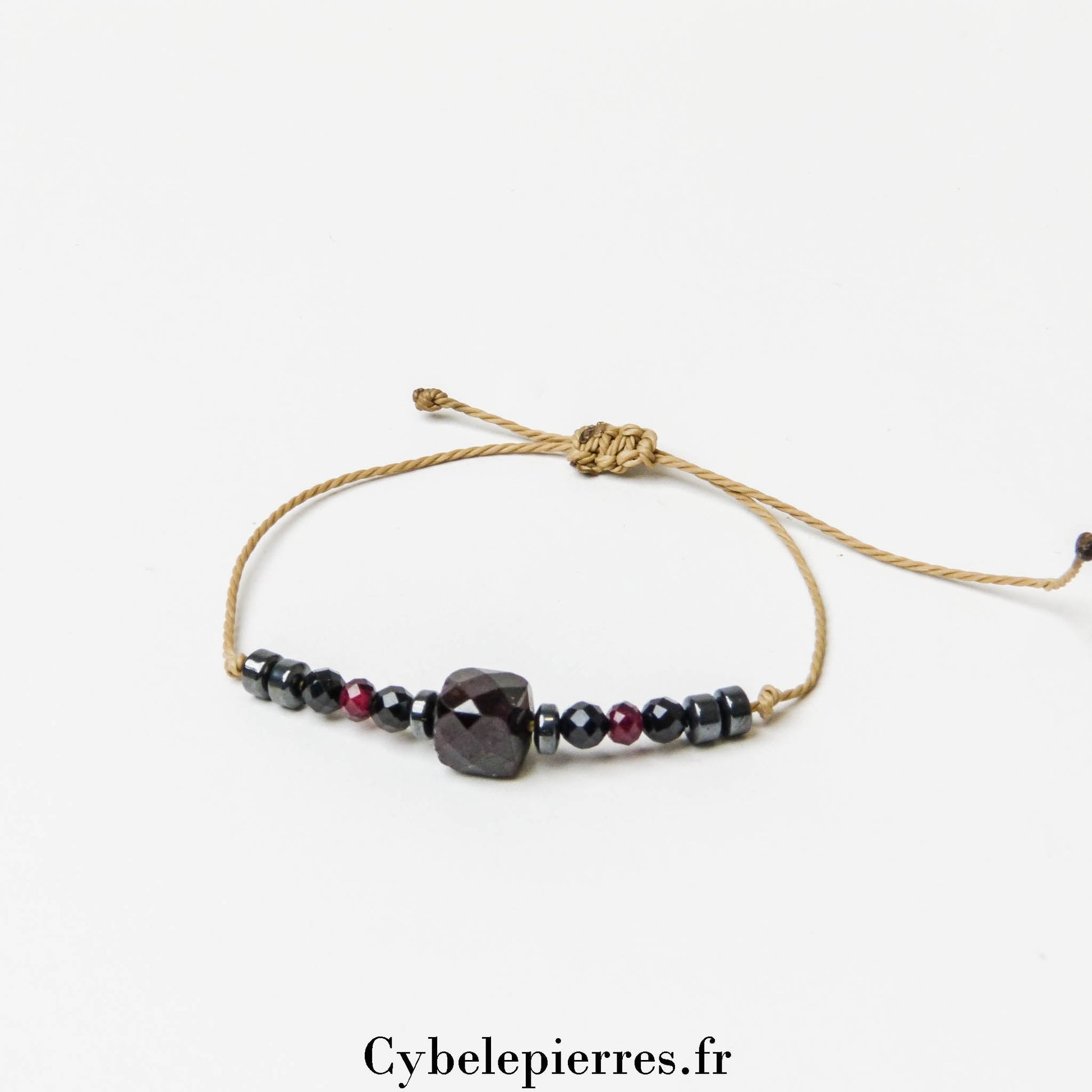 Bracelet Porte - bonheur réglable cordon - Spinelle et Grenat - Cybele Pierres