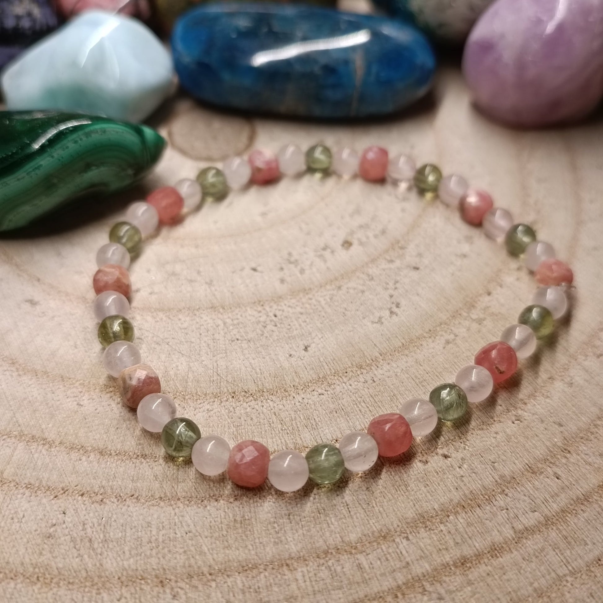 Bracelet Printanier - Apatite verte, quartz rose t Rhodochrosite carré (3mm) - 17cm - Cybele Pierres