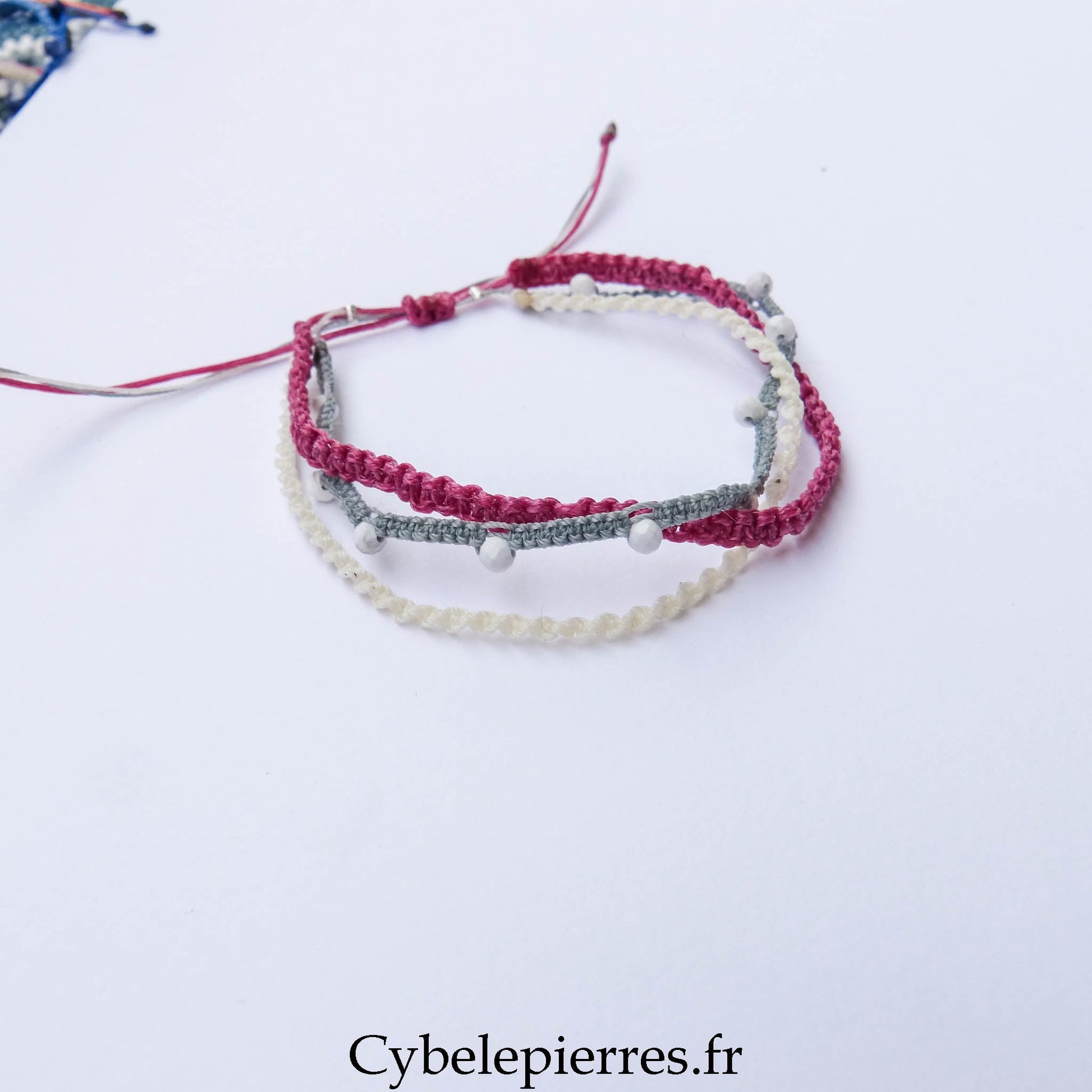 Bracelet “Trio Estival – Lâcher - prise” – micro macramé & howlite facettée - Cybele Pierres