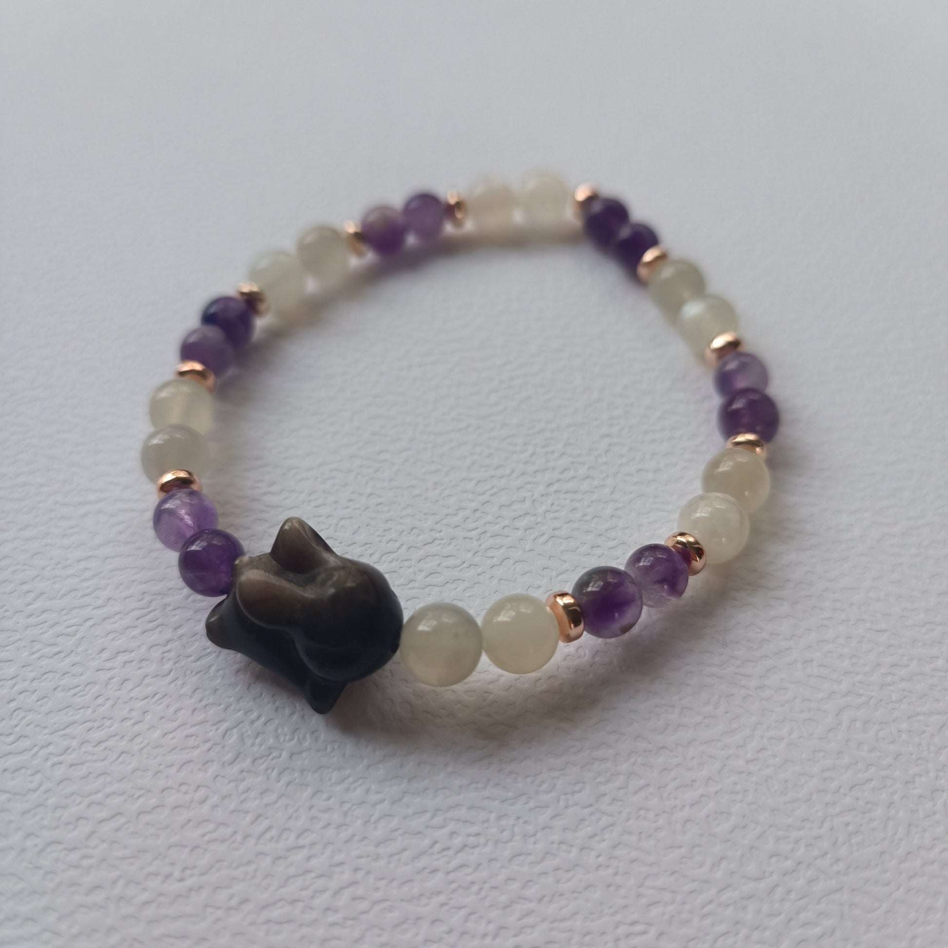 Réservé - Bracelet Lapinou – Obsidienne Argentée, Améthyste & Pierre de Lune Blanche (6 mm) – 18/19 cm | Intuition & Tendresse - Cybele Pierres