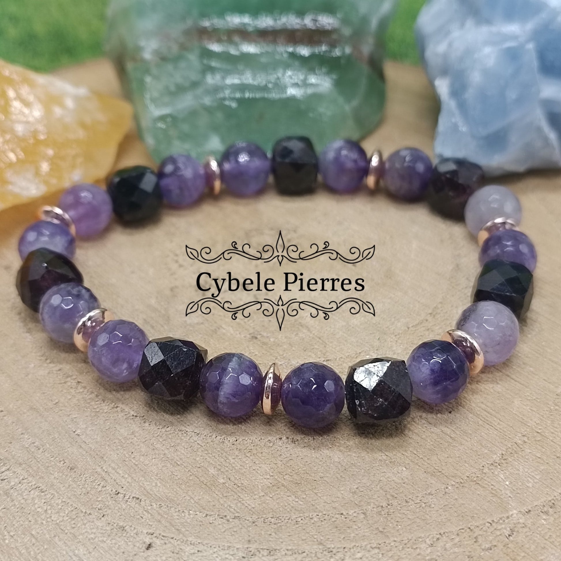 Bracelet Adoration - Améthyste facettée et Grenat carré facettée (8mm) - 18cm - Cybele Pierres
