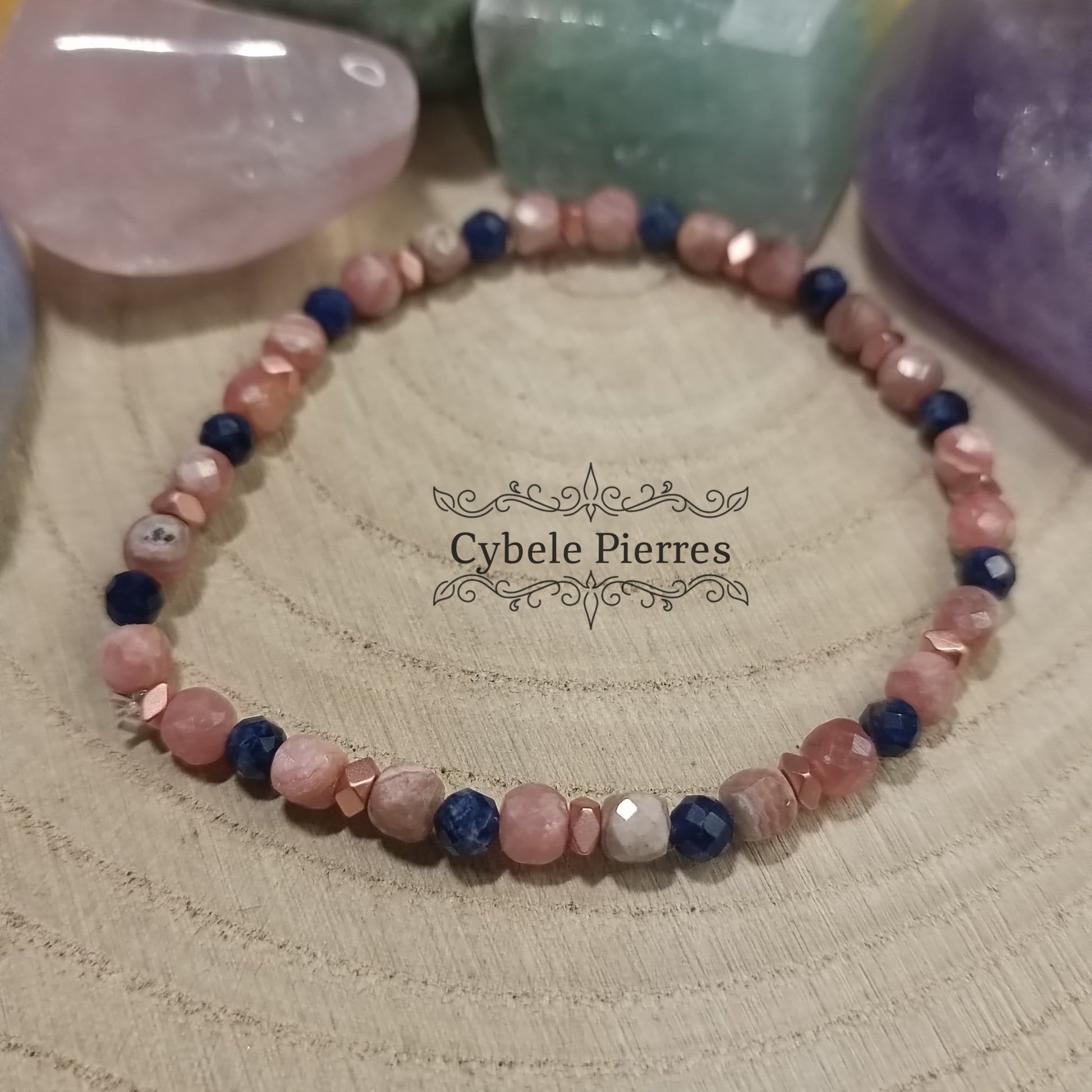 Bracelet Force délicate - Rhodochrosite carrée facetté & Sodalite facettée (3 et 4mm) - 17cm - Cybele Pierres