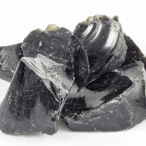 Obsidienne noire : vertus et propriétés - Cybele Pierres