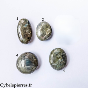 Galet Labradorite Claire Extra – 38 à 79 g | Pierre naturelle de protection et de clarté – Madagascar