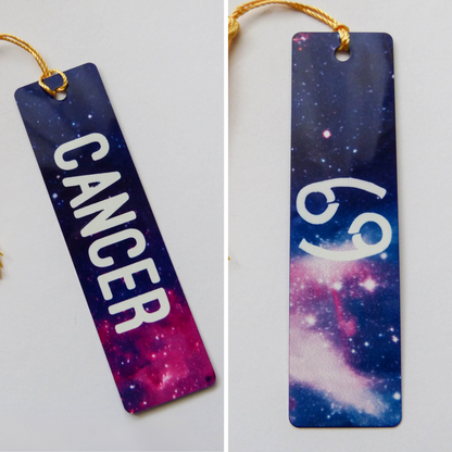 Marque-Pages Astro en Aluminium – 12 Signes du Zodiaque | Fond Galaxie