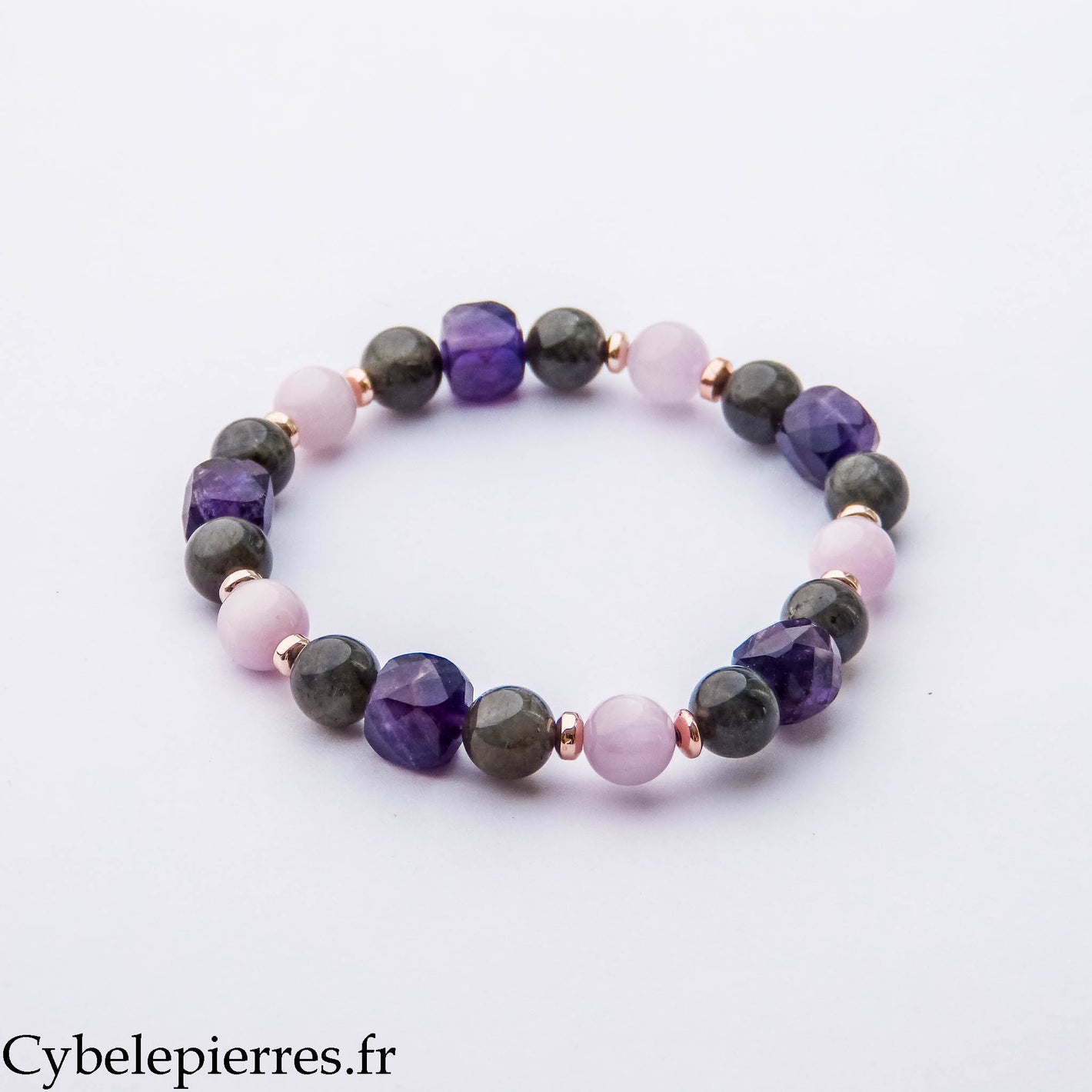 Bracelet Hécate – Labradorite, Kunzite et Améthyste Carrée Facettée (8 mm) – 19 cm | Intuition, Protection et Transformation