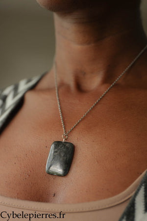 Pendentif Hypersthène - 35 mm