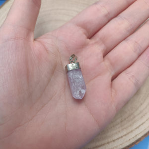 Pendentif Kunzite brute