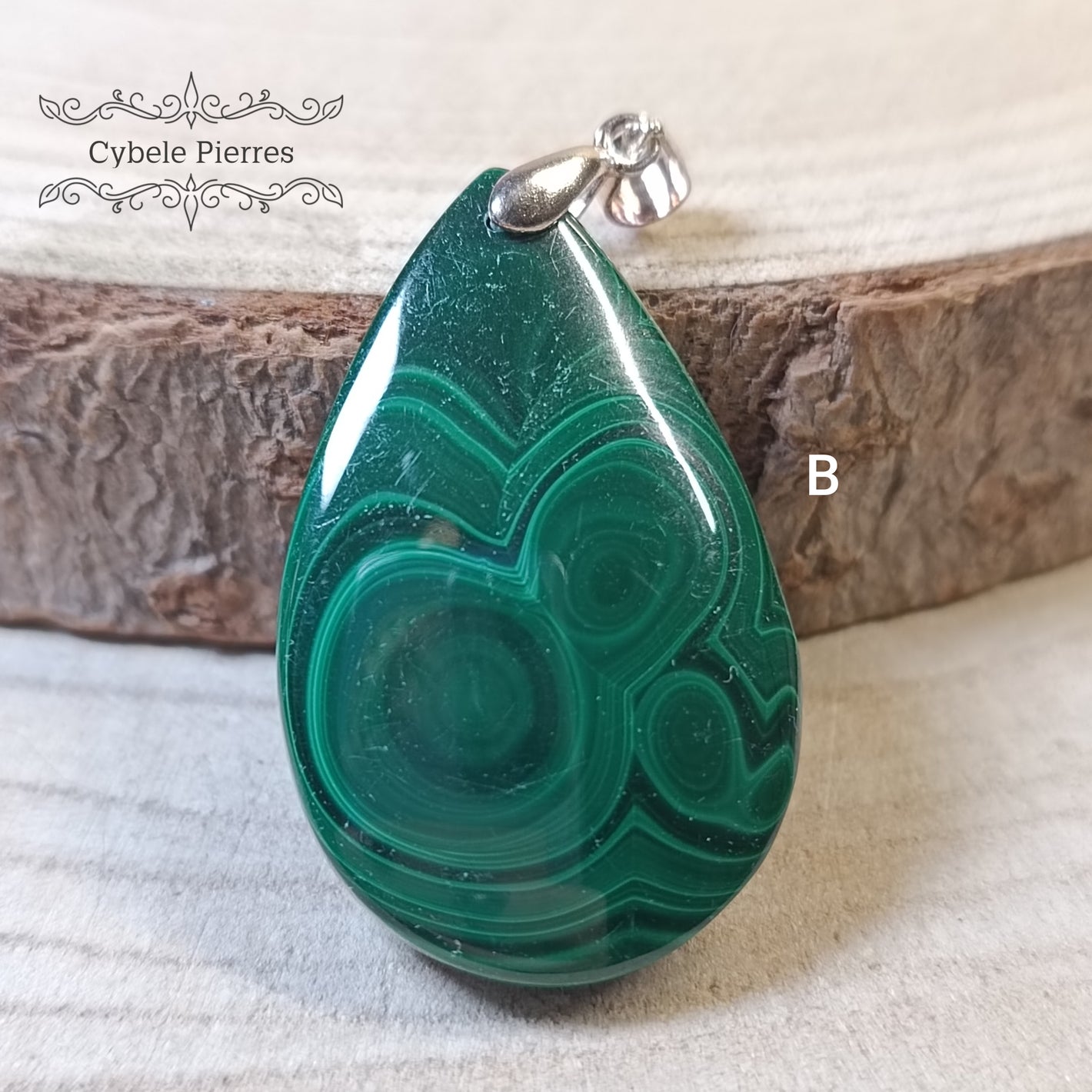 B- Pendentif Malachite