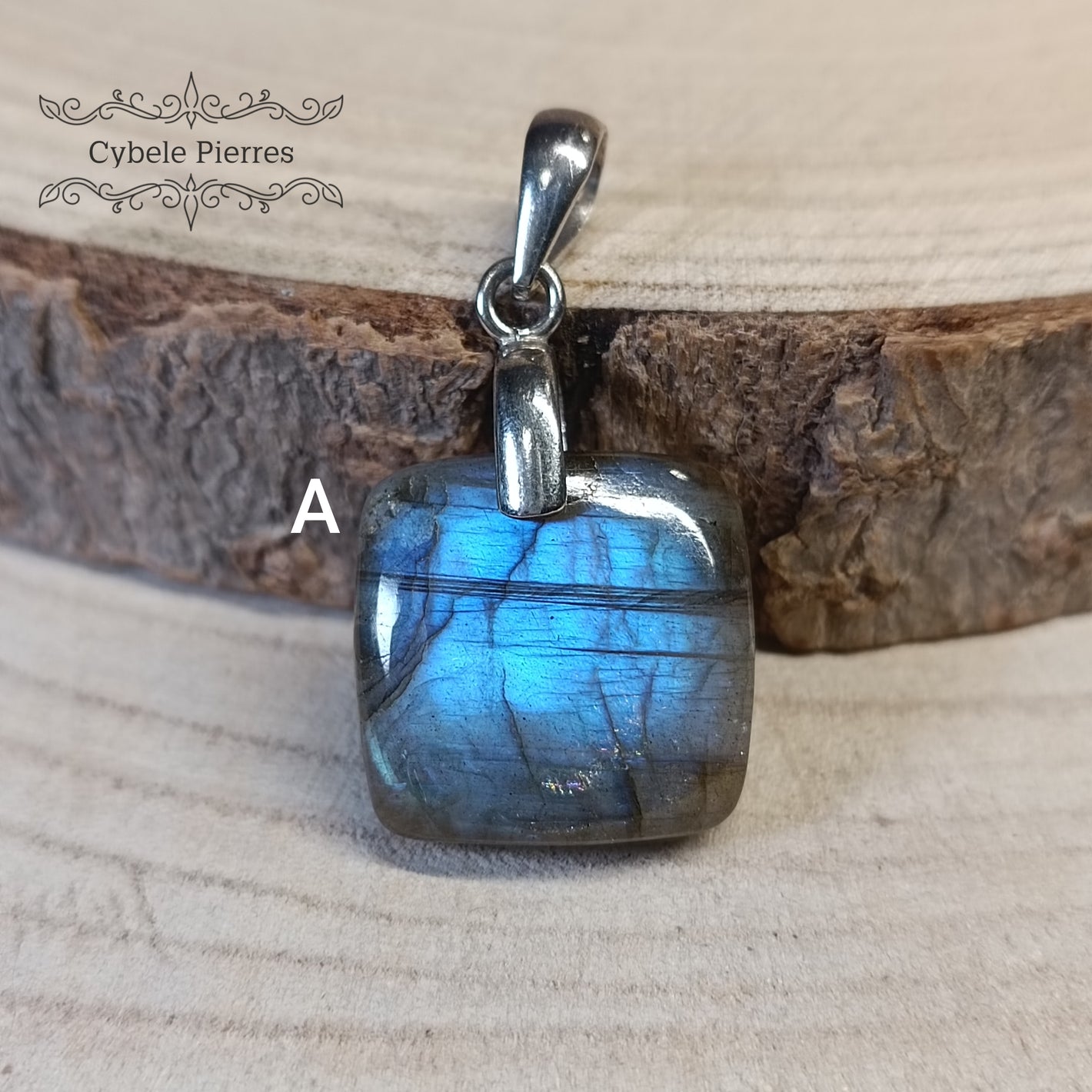 A -Pendentif Labradorite carré (2cm) -Argent Rhodié 0.925