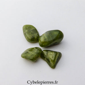 Idocrase Extra ("Vésuvianite") - Pierre roulée - Inde | Clarté et Introspection