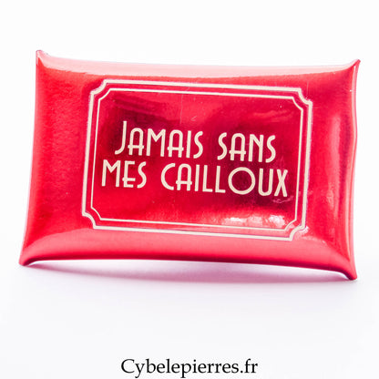 Estuche rojo con texto (Talla S: 9cm x 6cm)