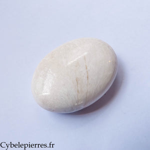 Galet Scolécite – 87 g | Pierre naturelle de paix intérieure et de lâcher-prise – Inde