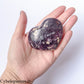 Cœur Lépidolite – 144 à 182 g | Pierre naturelle d’apaisement et de tendresse