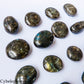 Galet Labradorite – 40 à 121 g | Pierre naturelle de protection et d’intuition – Madagascar