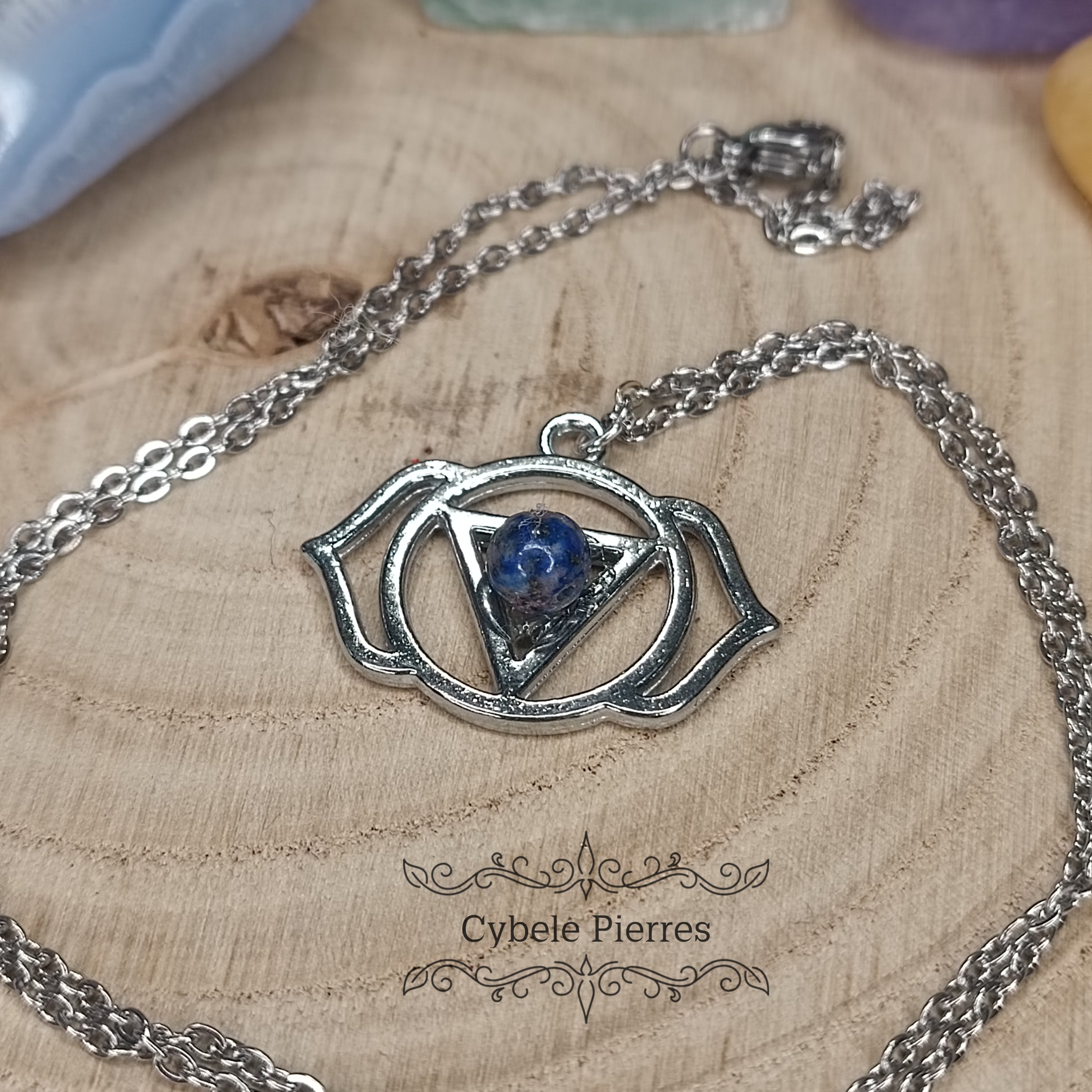 Lapis lazuli - pendentif - 6ème chakra