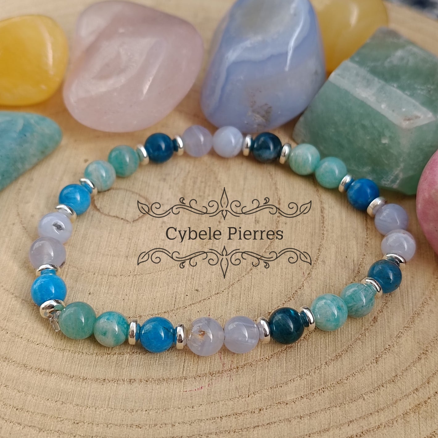 Bracelet Océan:  Apatite, Amazonite et Calcédoine bleue (6mm) - 18cm