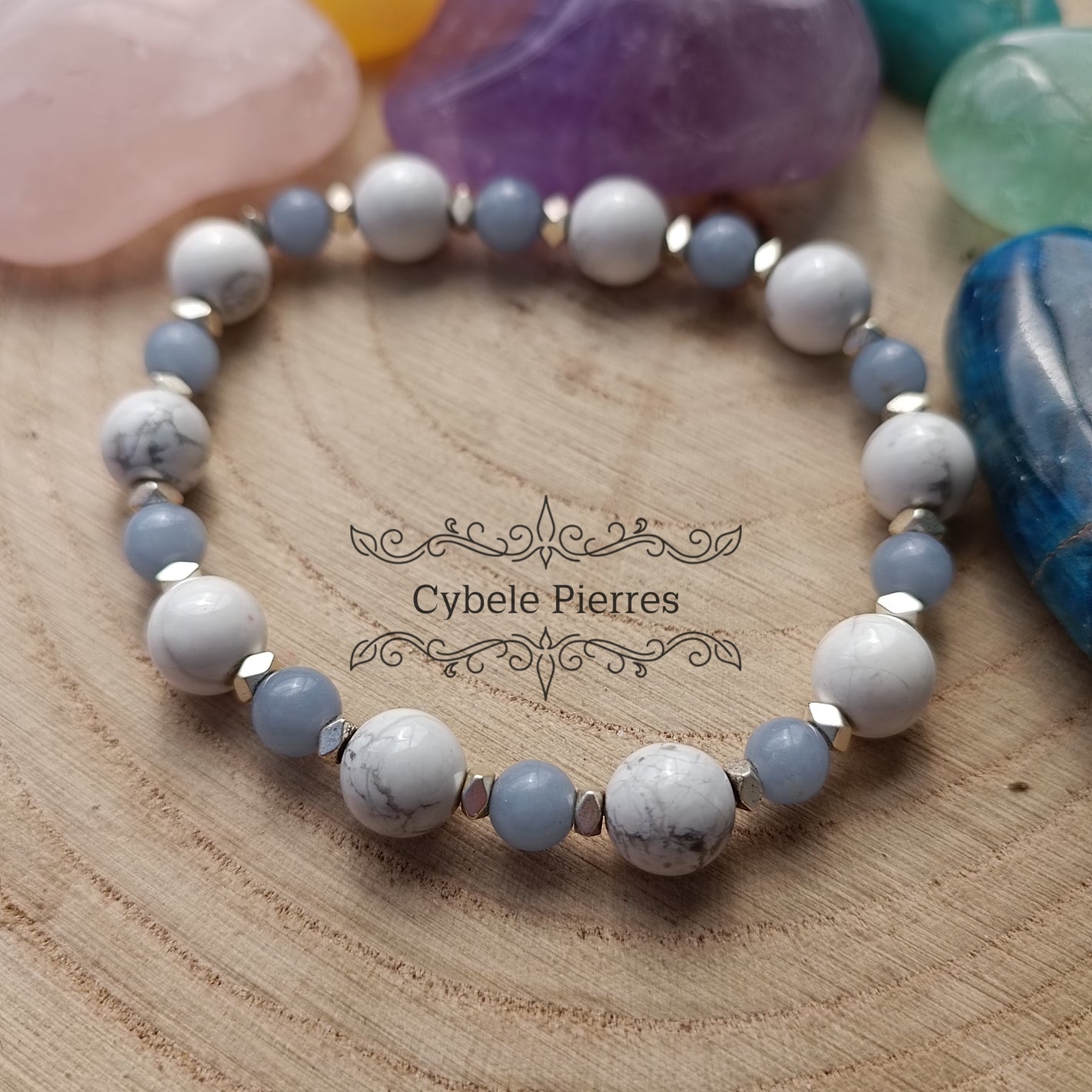 Bracelet Confidence – Angélite & Howlite (6 mm & 8 mm) - 18 cm | Apaisement et Expression