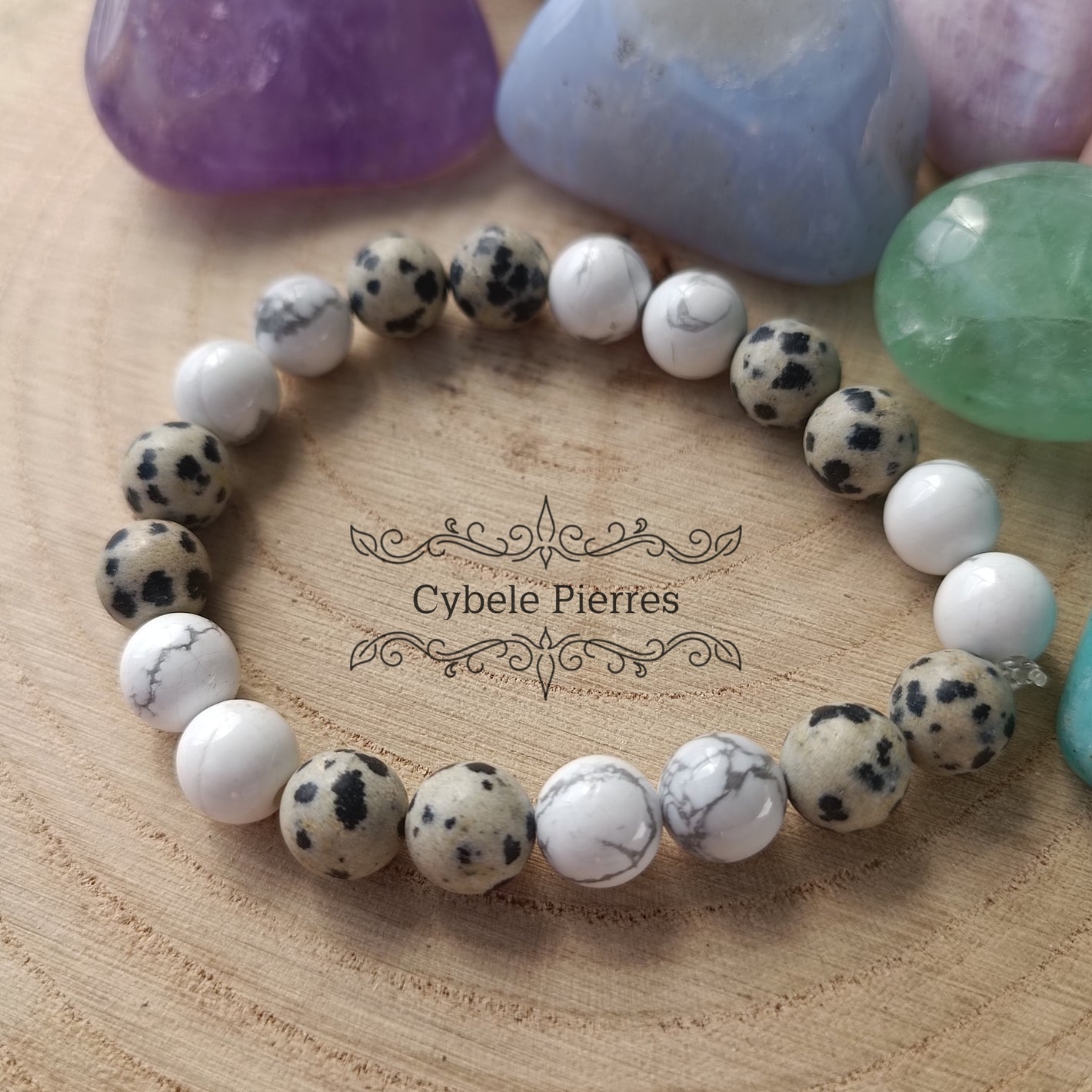 Bracelet On avance ! Jaspe Dalmatien et Howlite  (8mm) -17cm