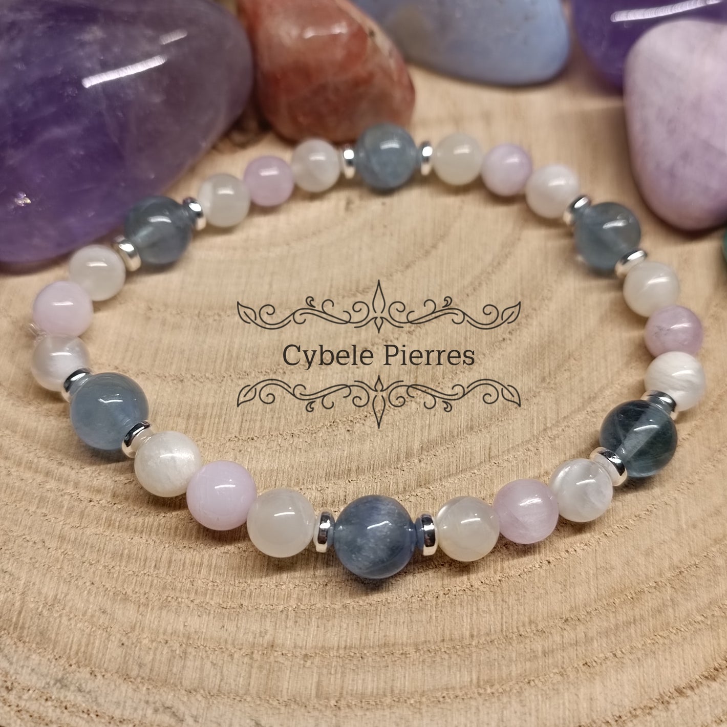 Bracelet Âme Radieuse - Fluorine bleue, Pierre de Lune Blanche et Kunzite (6 et 8mm) - 19cm