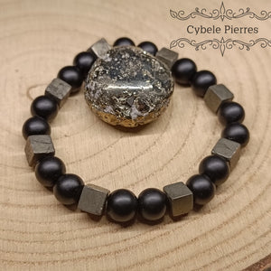Bracelet Pouvoir intense - Pyrite carrée et Onyx mat (8mm) - 18m - Cybele Pierres