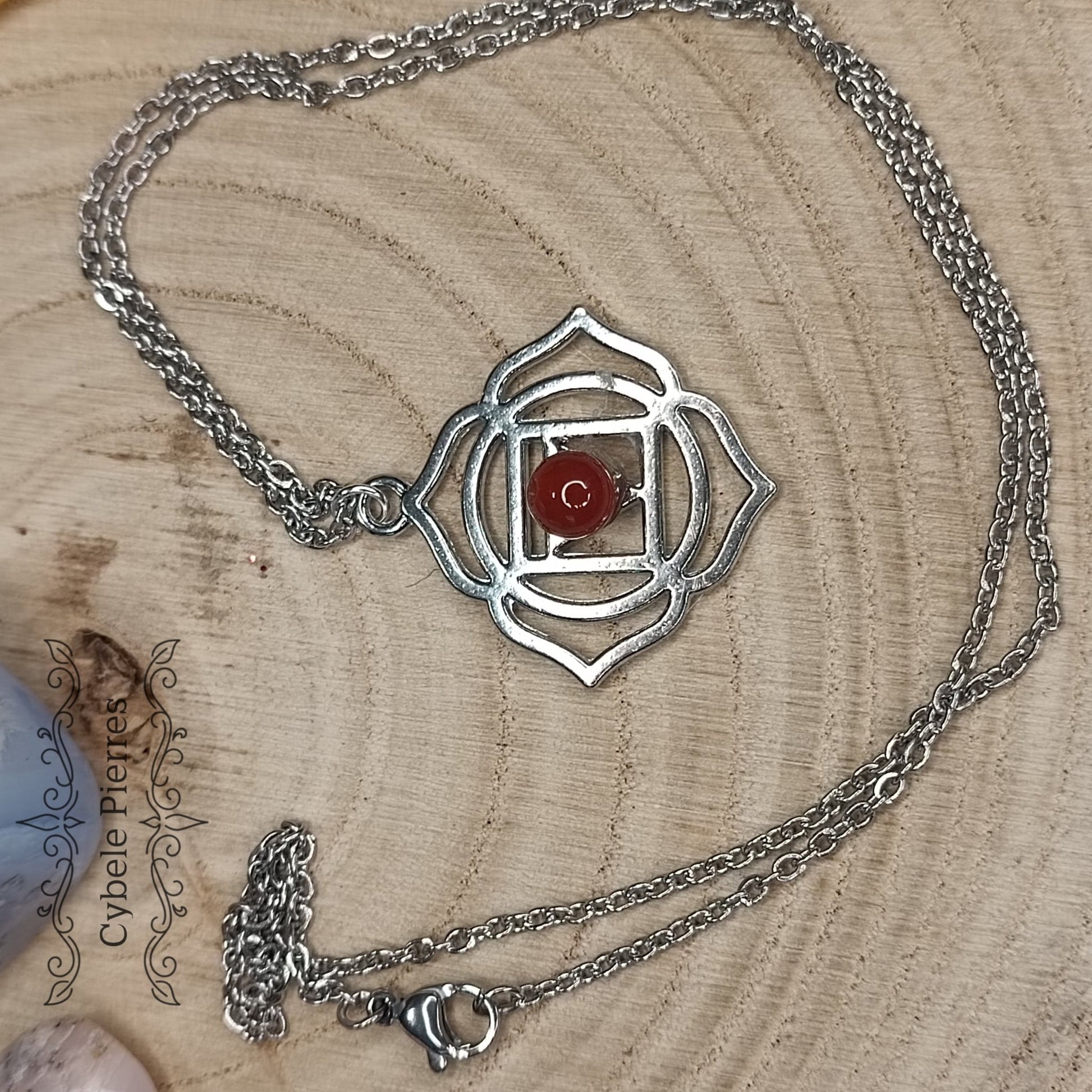 Pendentif 1er Chakra - Cornaline - Cybele Pierres
