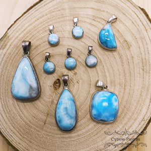 Pendentif Rond - Larimar Extra (10mm) | Sérénité et Éveil - Cybele Pierres
