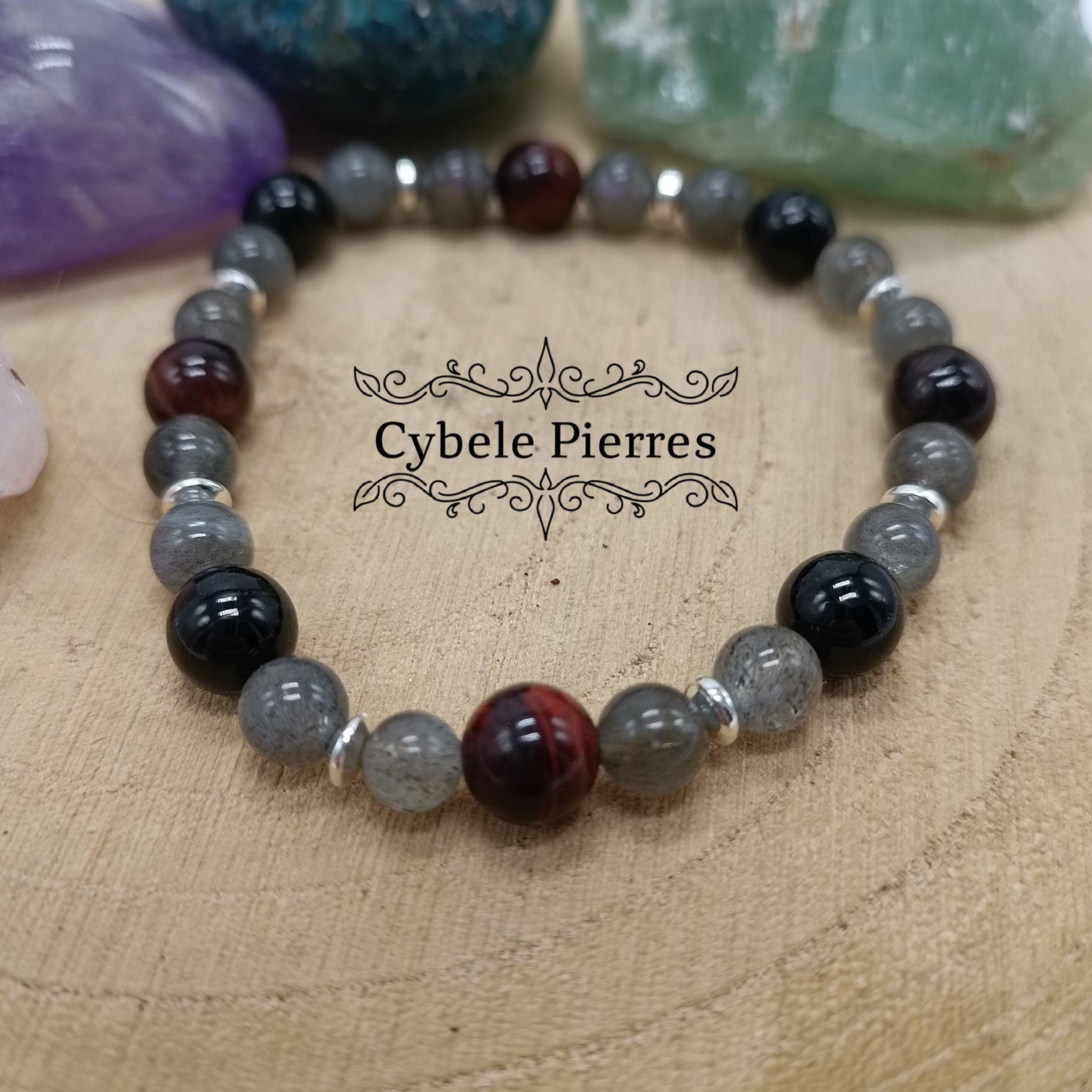 Bracelet  Bouclier - Labradorite et Oeil de Taureau (6 et 8mm) - 18cm