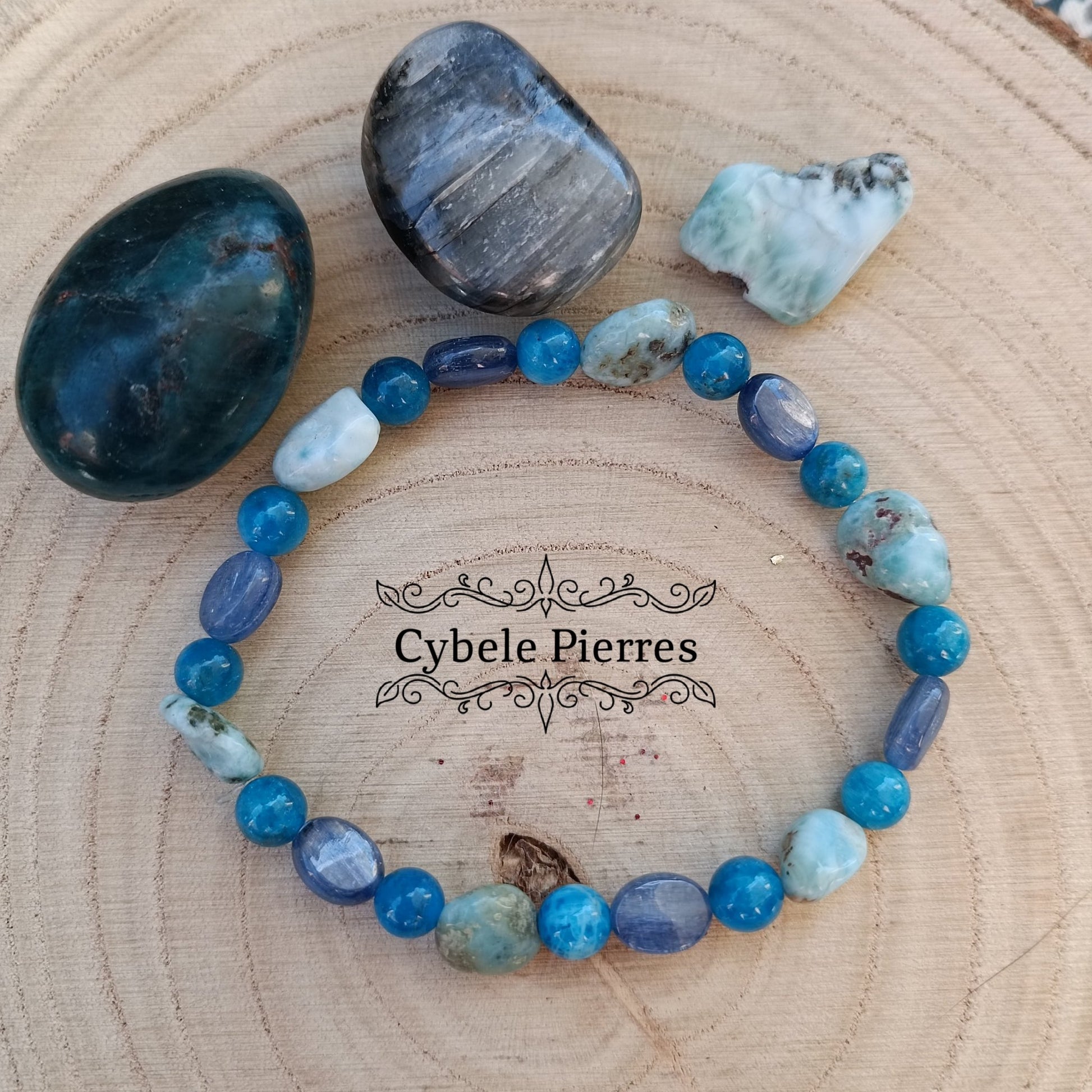 RESERVE - Bracelet "Je m'exprime" - Cyanite, Larimar et Apatite (6 et 8mm) - 18cm - Cybele Pierres